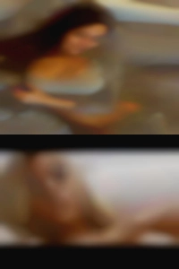 Mad fat girls who wanna fine fuck horny women.